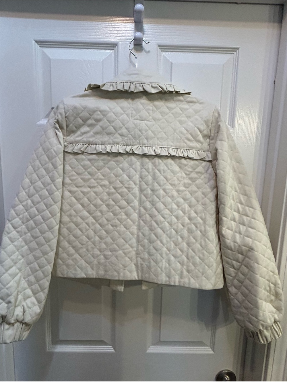 Avec Les Filles Cream Quilted Ruffle Collar Jacket - Picture 4 of 4